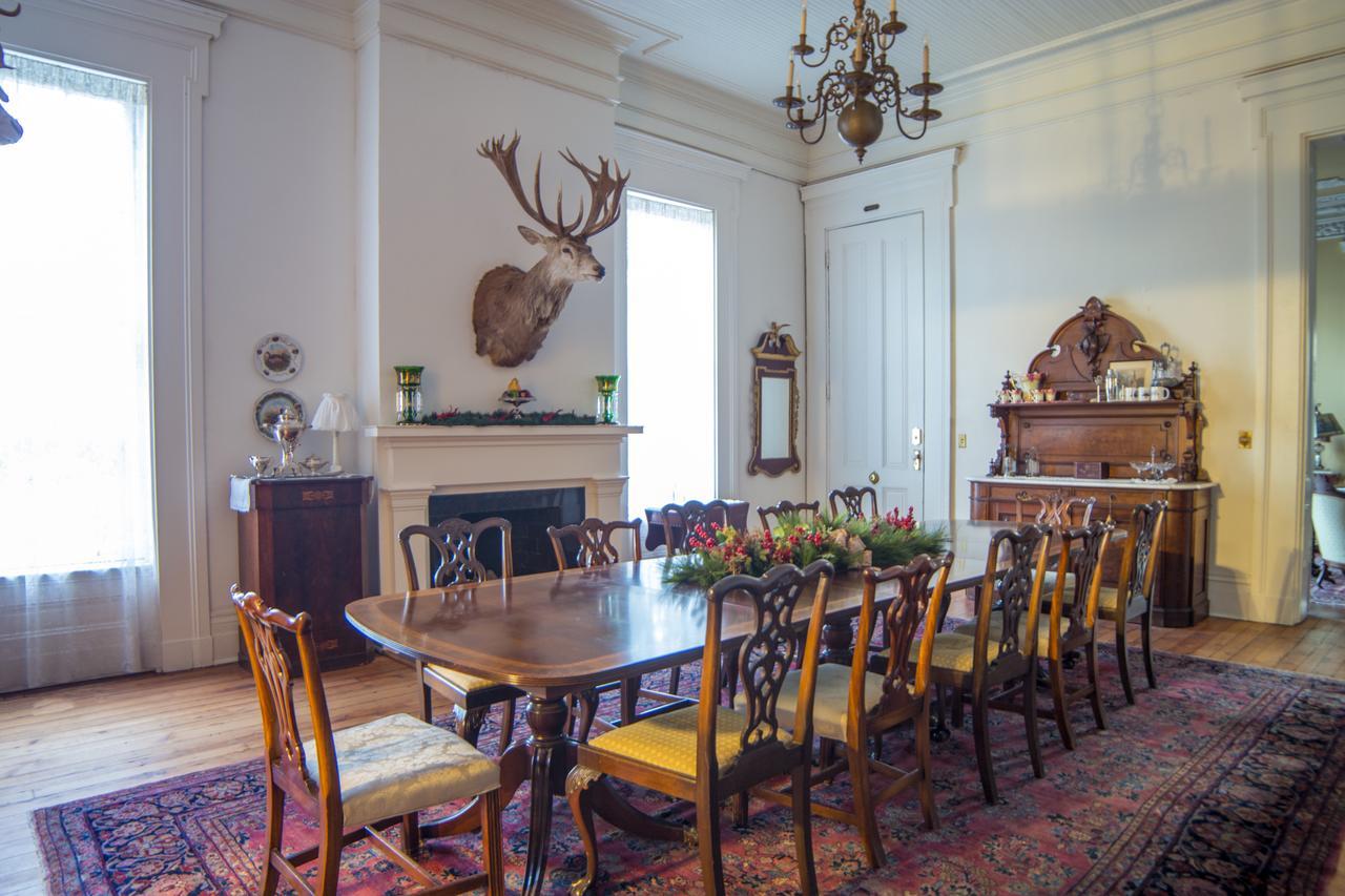 Bed and Breakfast Belmont Plantation, Est 1857 Гринвилл Экстерьер фото